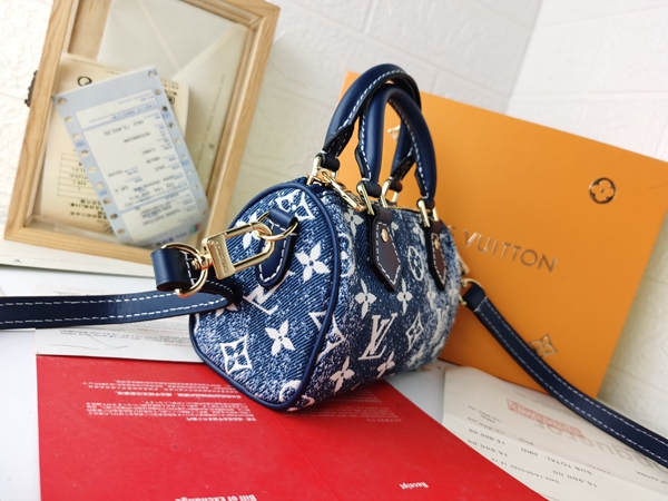 ルイヴィトンバッグ側面デザイン